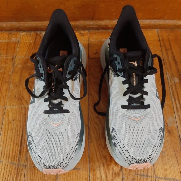 Trail Running Shoes - Picture 6 of 6